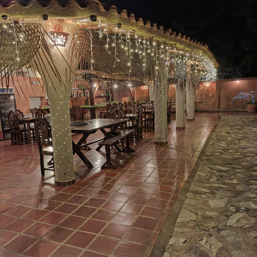 Posada Las Ross La Mira Extérieur photo
